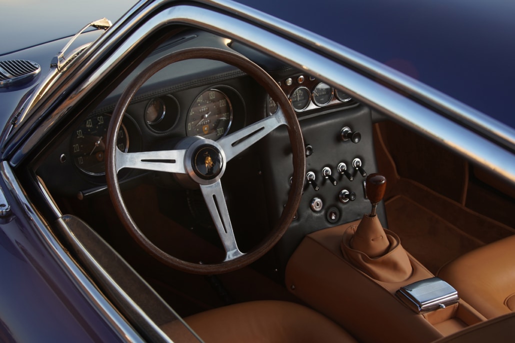 1967400GT 2 plus 2