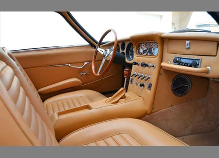 1967400GT 2 plus 2