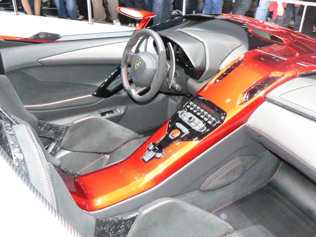 2012AventadorJ