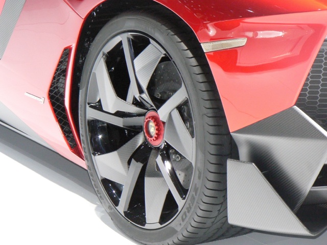 2012AventadorJ