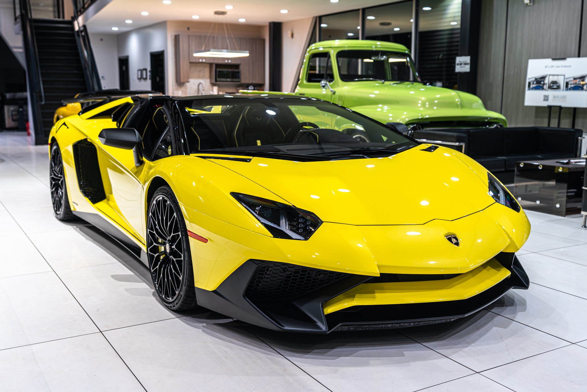 2017AventadorLP750-4 SV Roadster