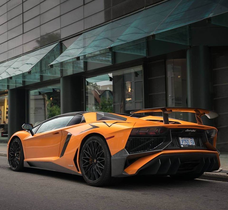 2018AventadorLP750-4 SV Roadster