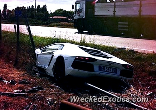 2012AventadorLP700-4