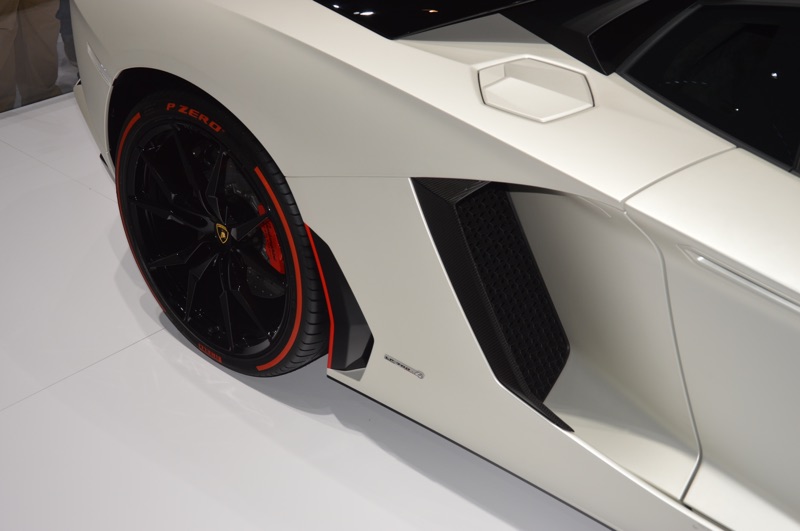 2015AventadorLP700-4 Pirelli Edition