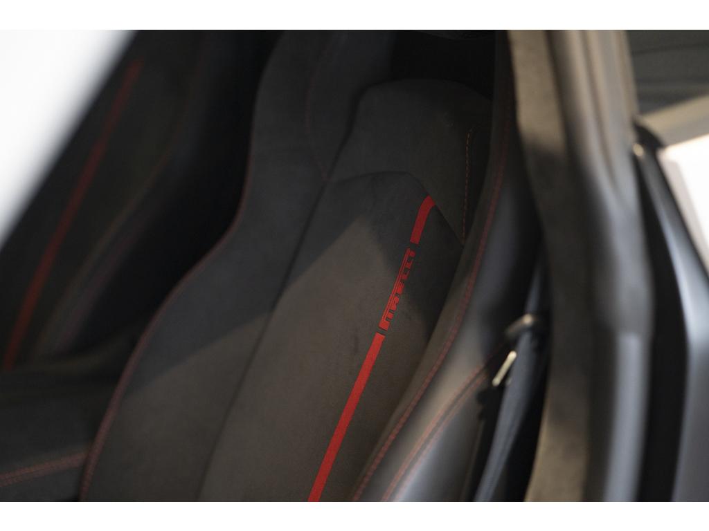 2016AventadorLP700-4 Pirelli Edition