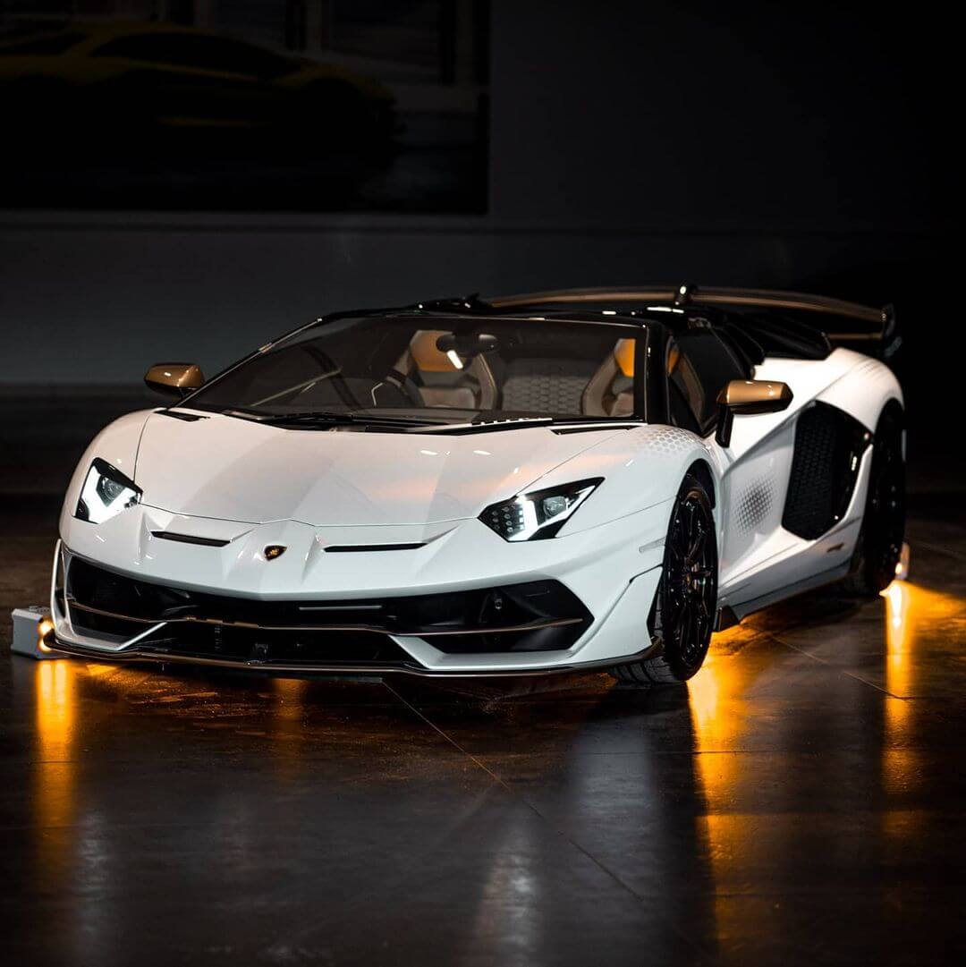 2021AventadorSVJ Xago Edition