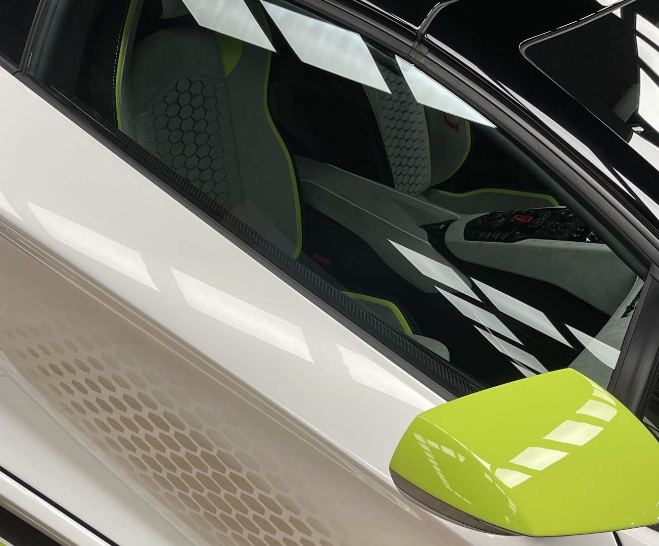 2021AventadorSVJ Xago Edition