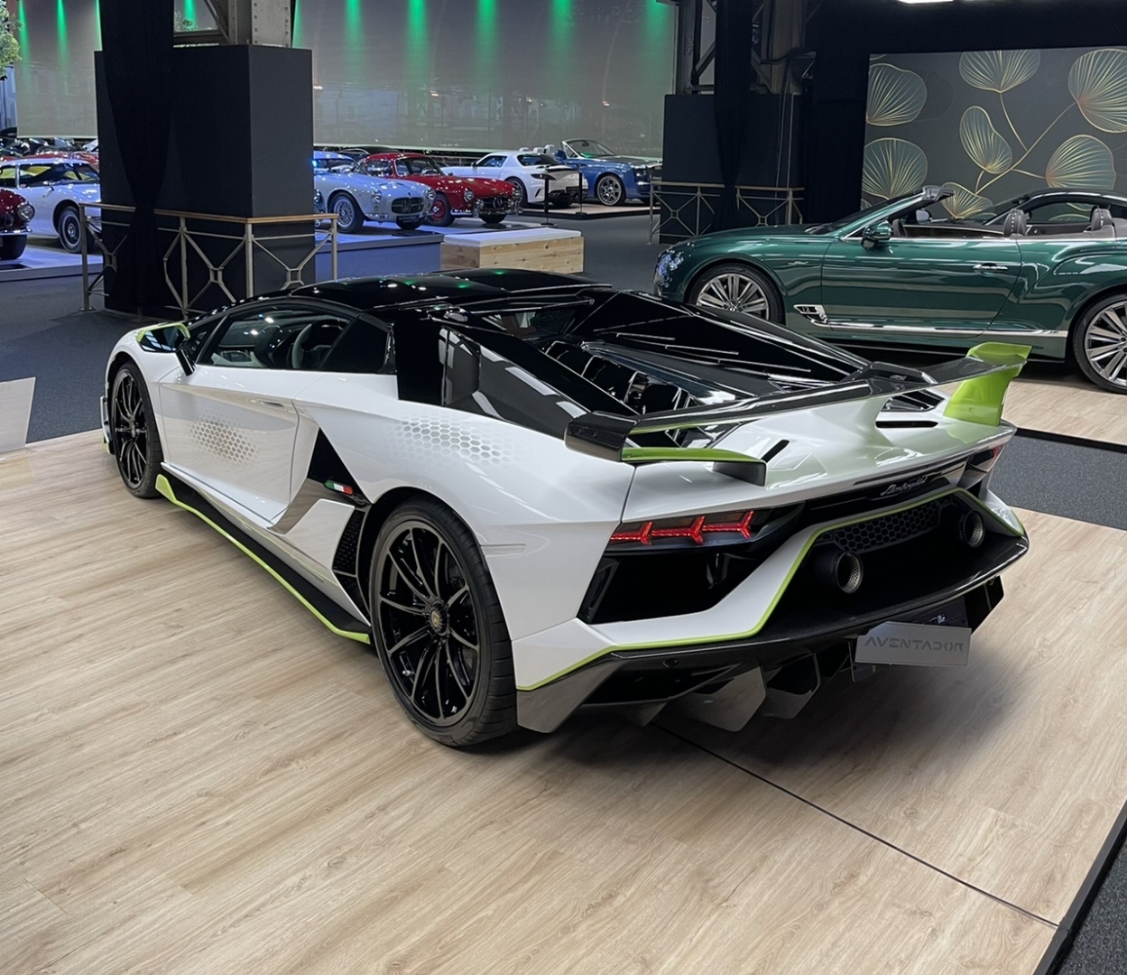2021AventadorSVJ Xago Edition