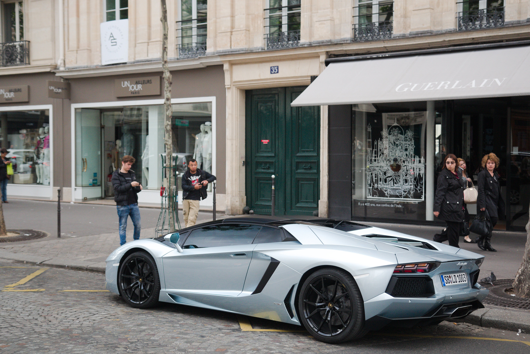 2013AventadorLP700-4 Roadster