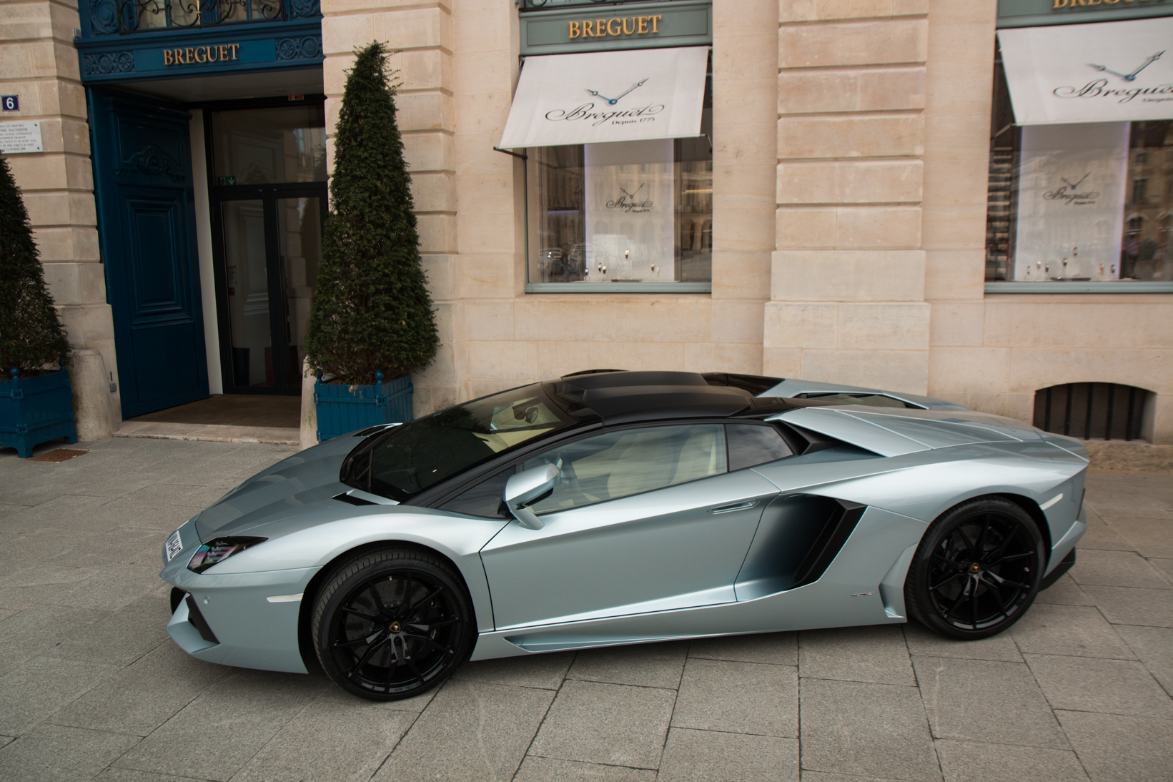 2013AventadorLP700-4 Roadster