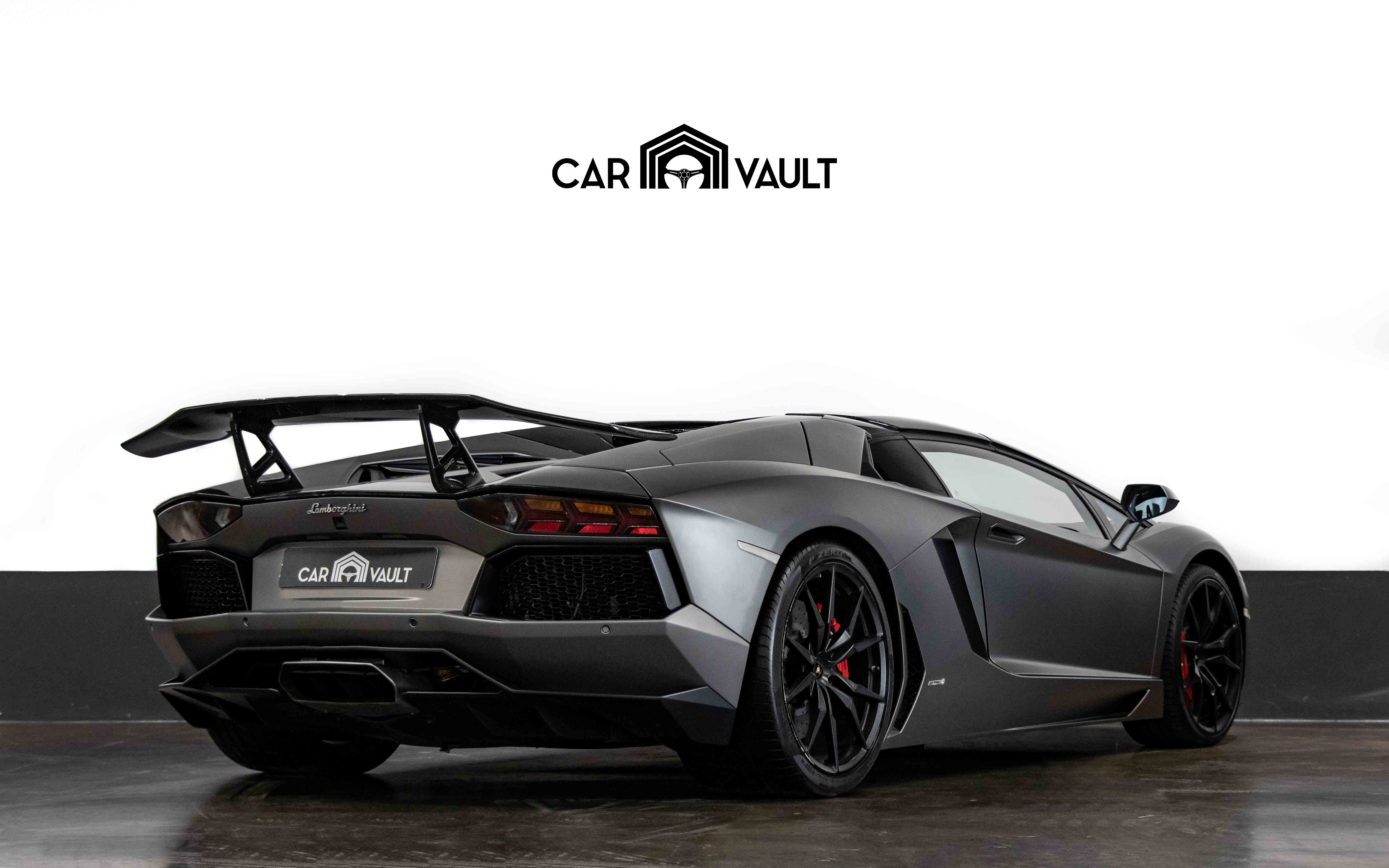 2015AventadorLP700-4 Roadster