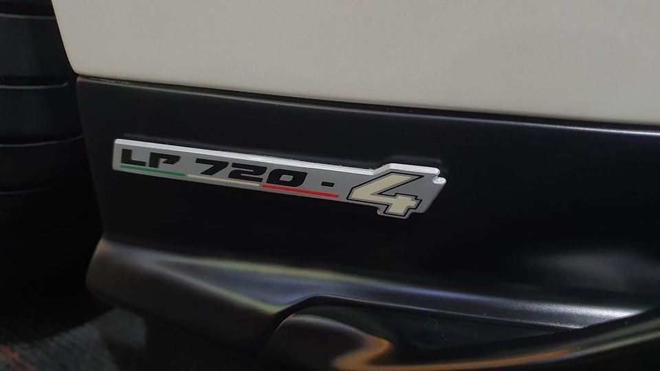2014AventadorLP720-4 50 Anniversario Roadster