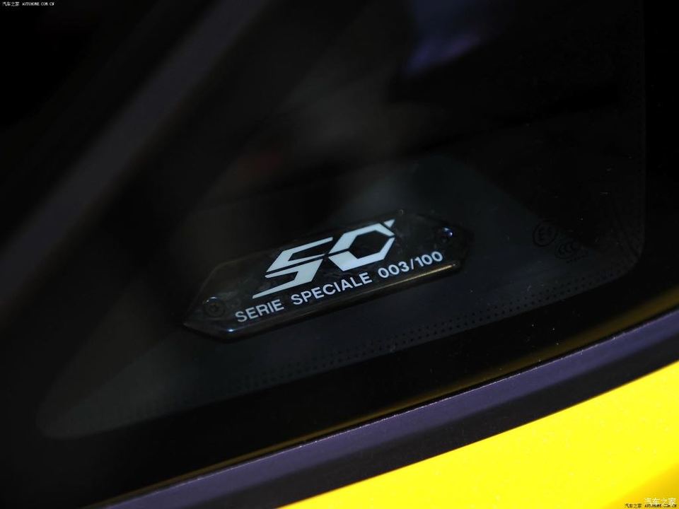 2014AventadorLP720-4 50 Anniversario Roadster