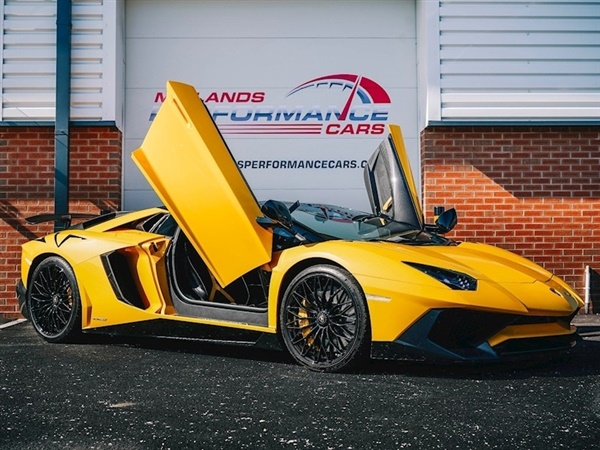 2016AventadorLP750-4 SV Roadster