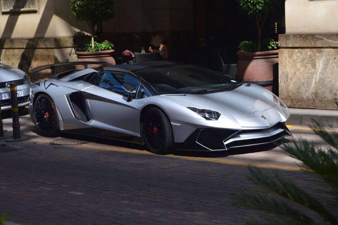 2016AventadorLP750-4 SV Roadster