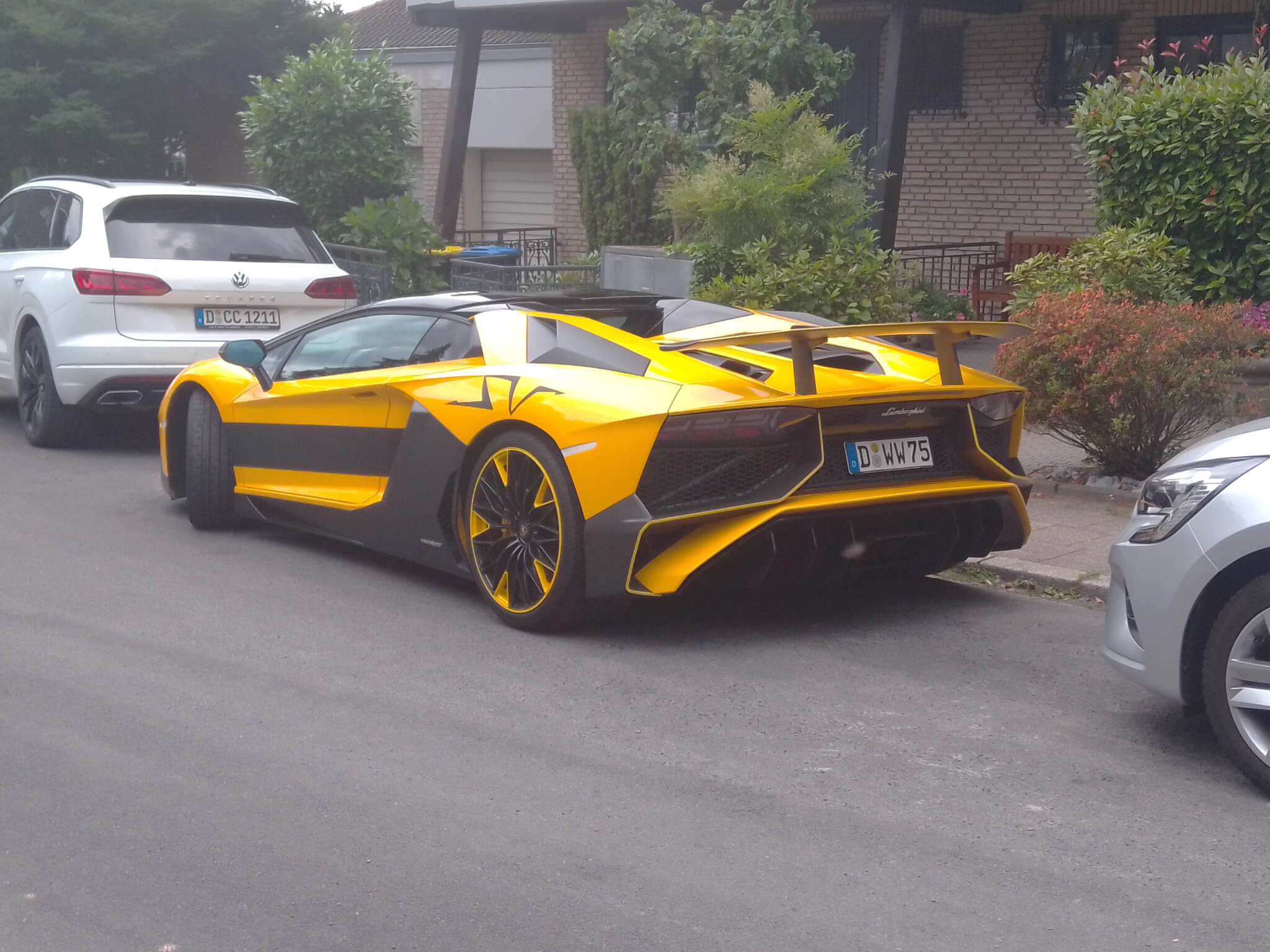 2016AventadorLP750-4 SV Roadster