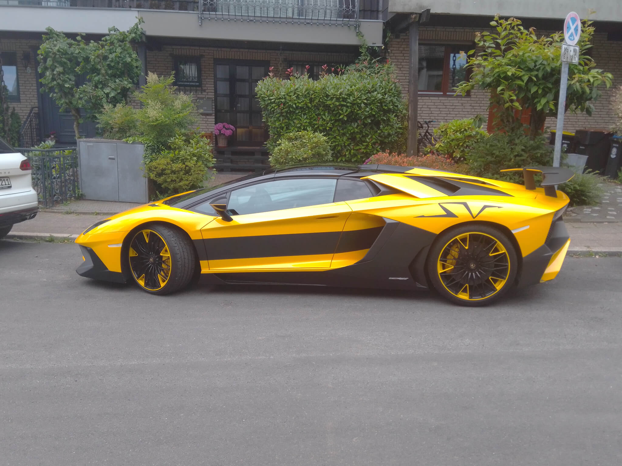 2016AventadorLP750-4 SV Roadster