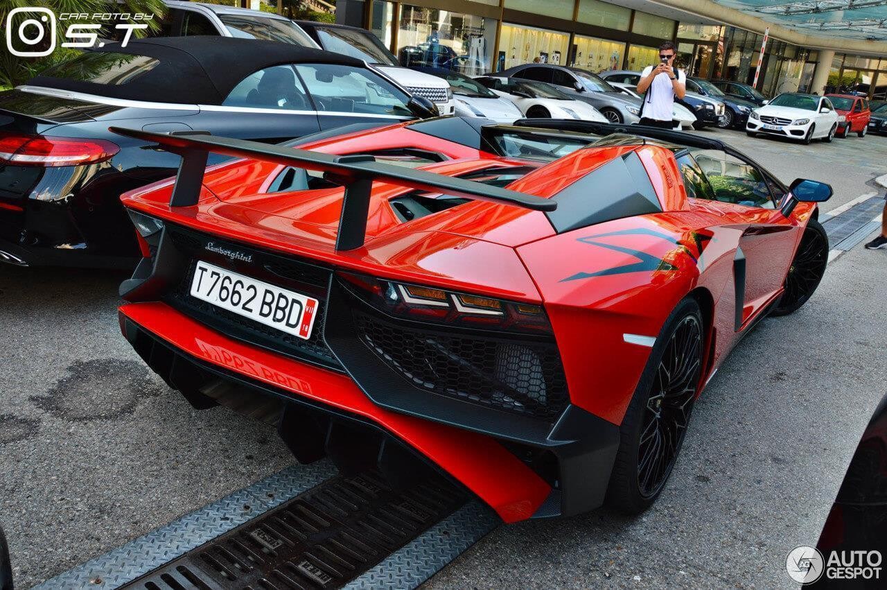 2016AventadorLP750-4 SV Roadster