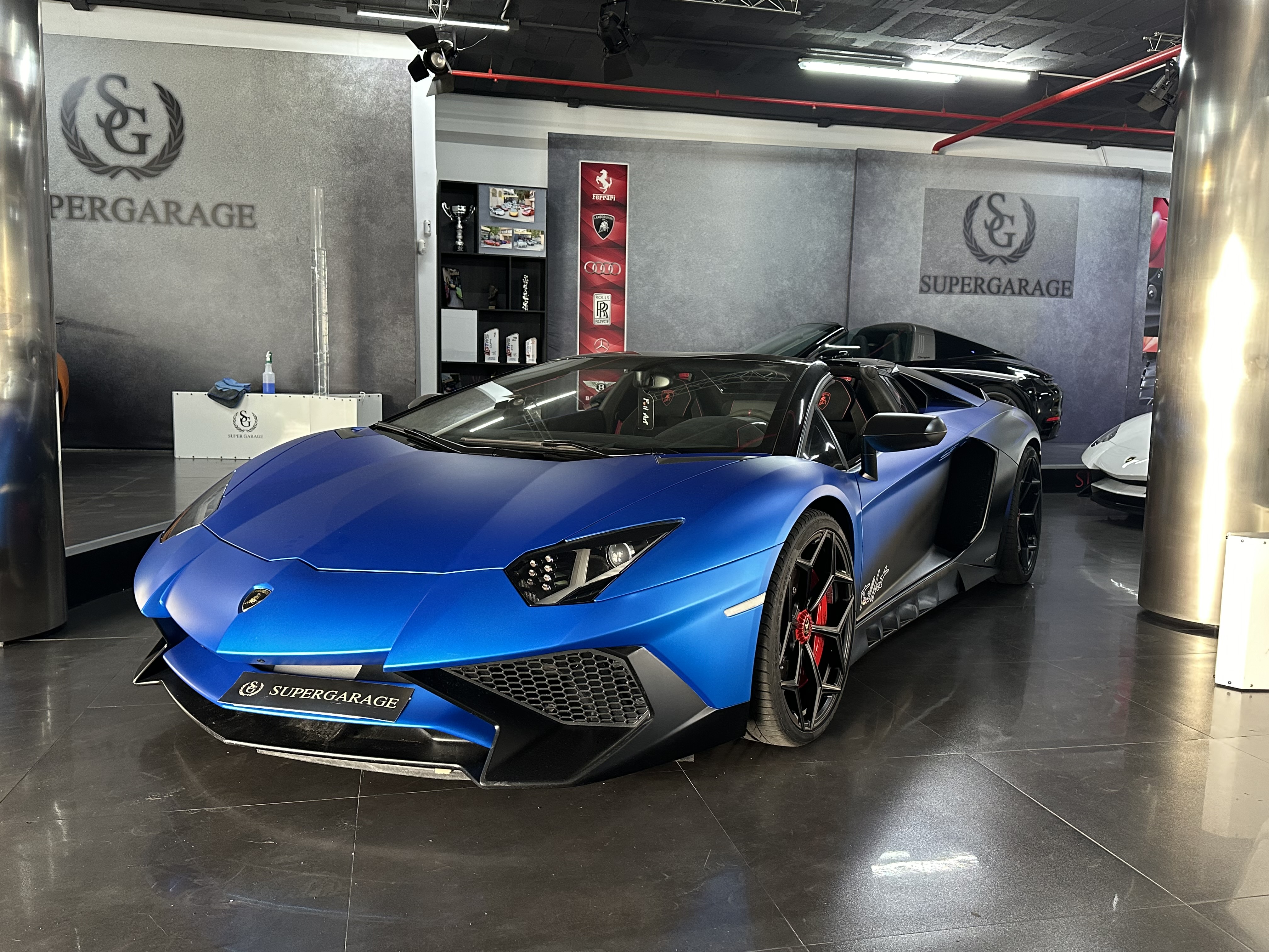 2016AventadorLP750-4 SV Roadster