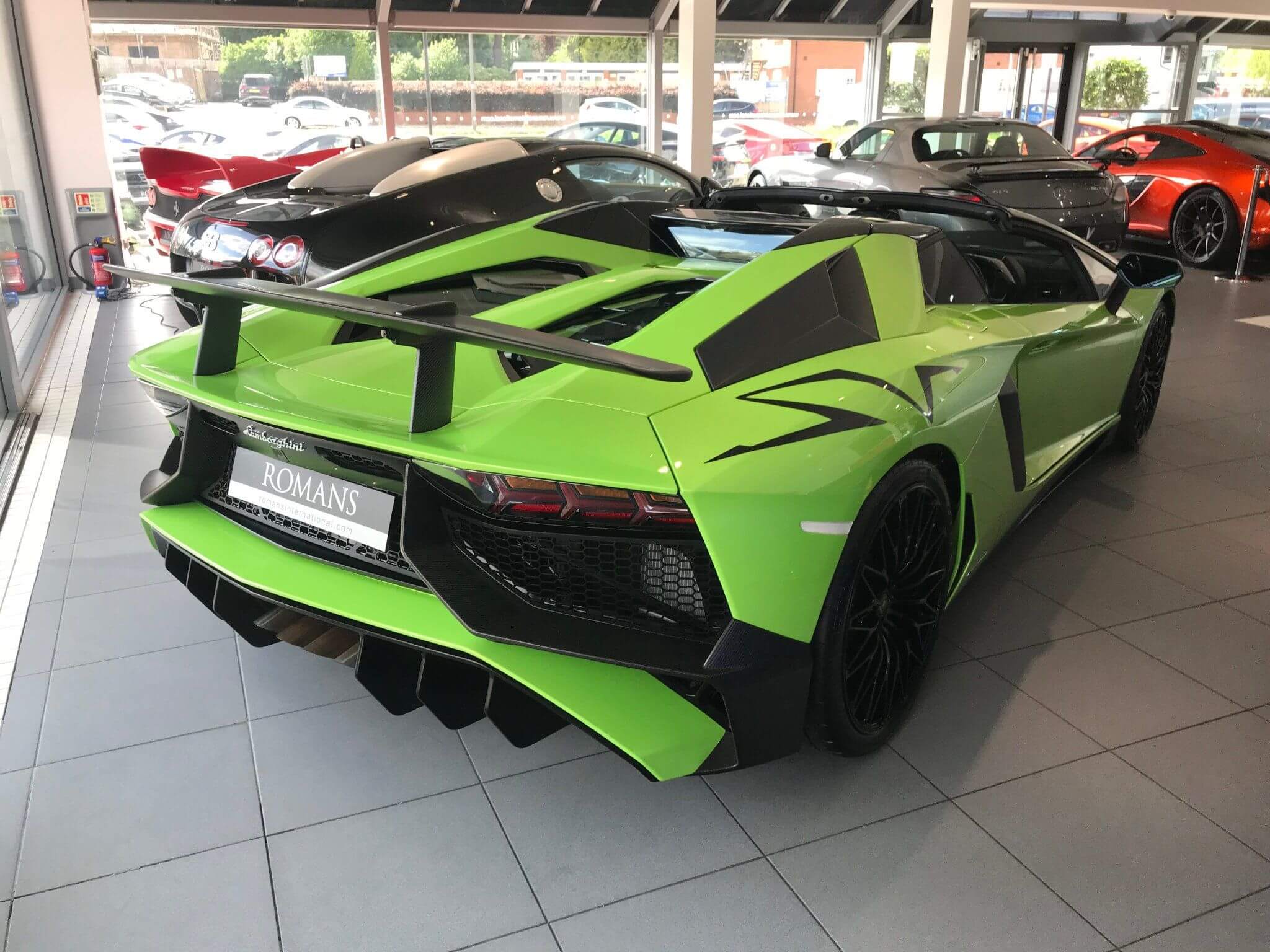 2016AventadorLP750-4 SV Roadster