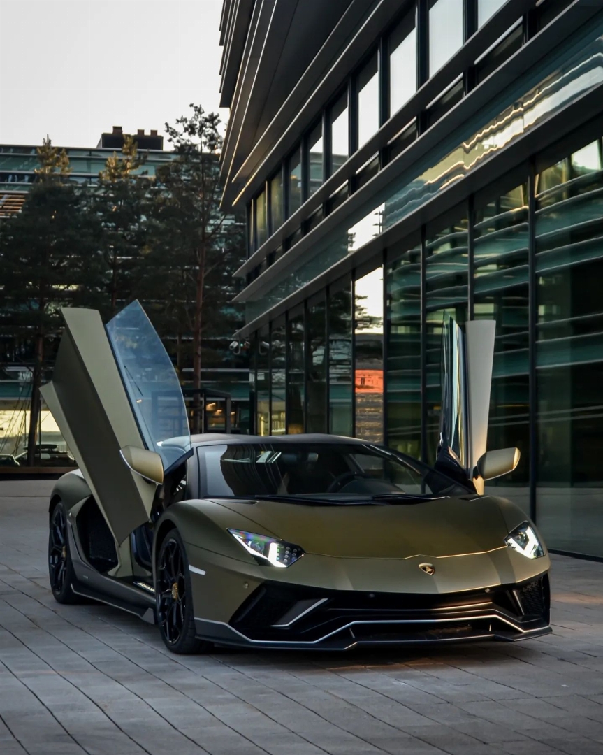 2022AventadorLP780-4 Ultimae Roadster