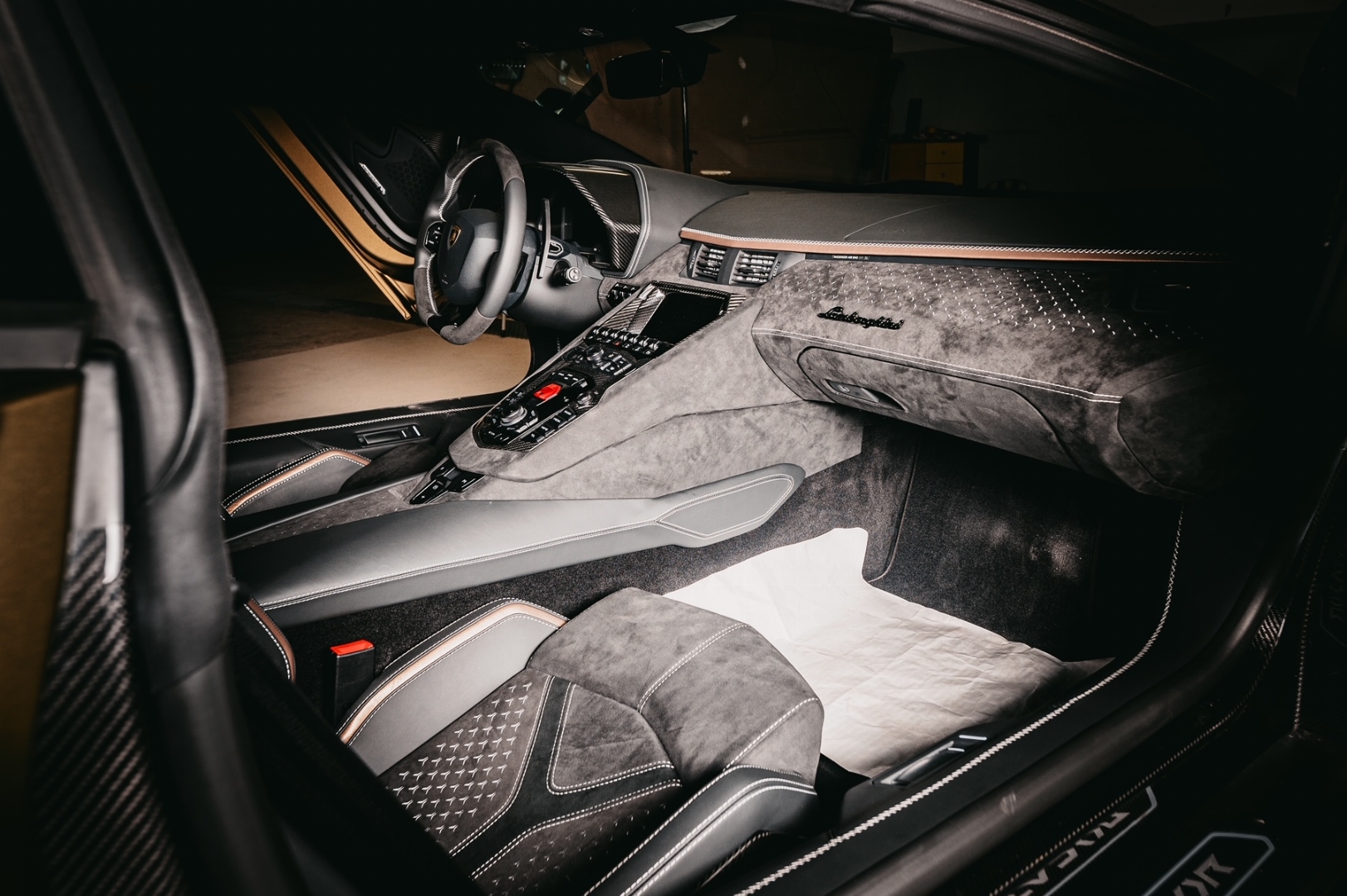 2022AventadorLP780-4 Ultimae Roadster