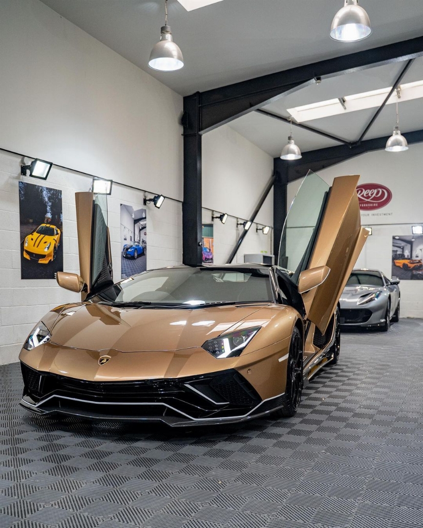 2022AventadorLP780-4 Ultimae Roadster