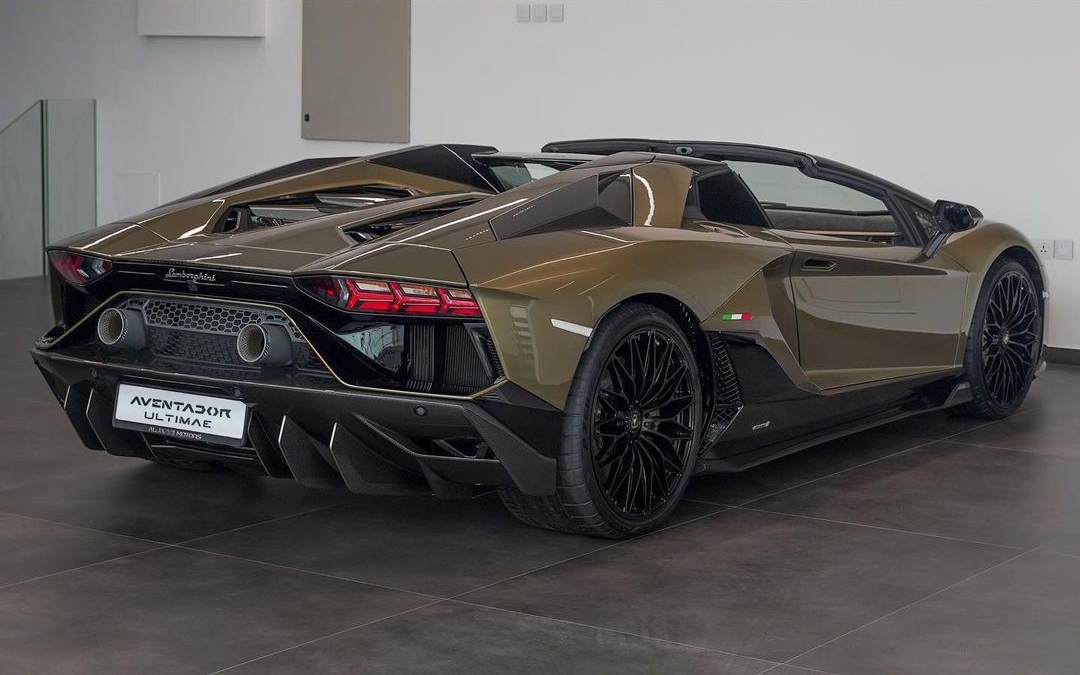 2022AventadorLP780-4 Ultimae Roadster