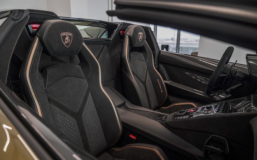 2022AventadorLP780-4 Ultimae Roadster