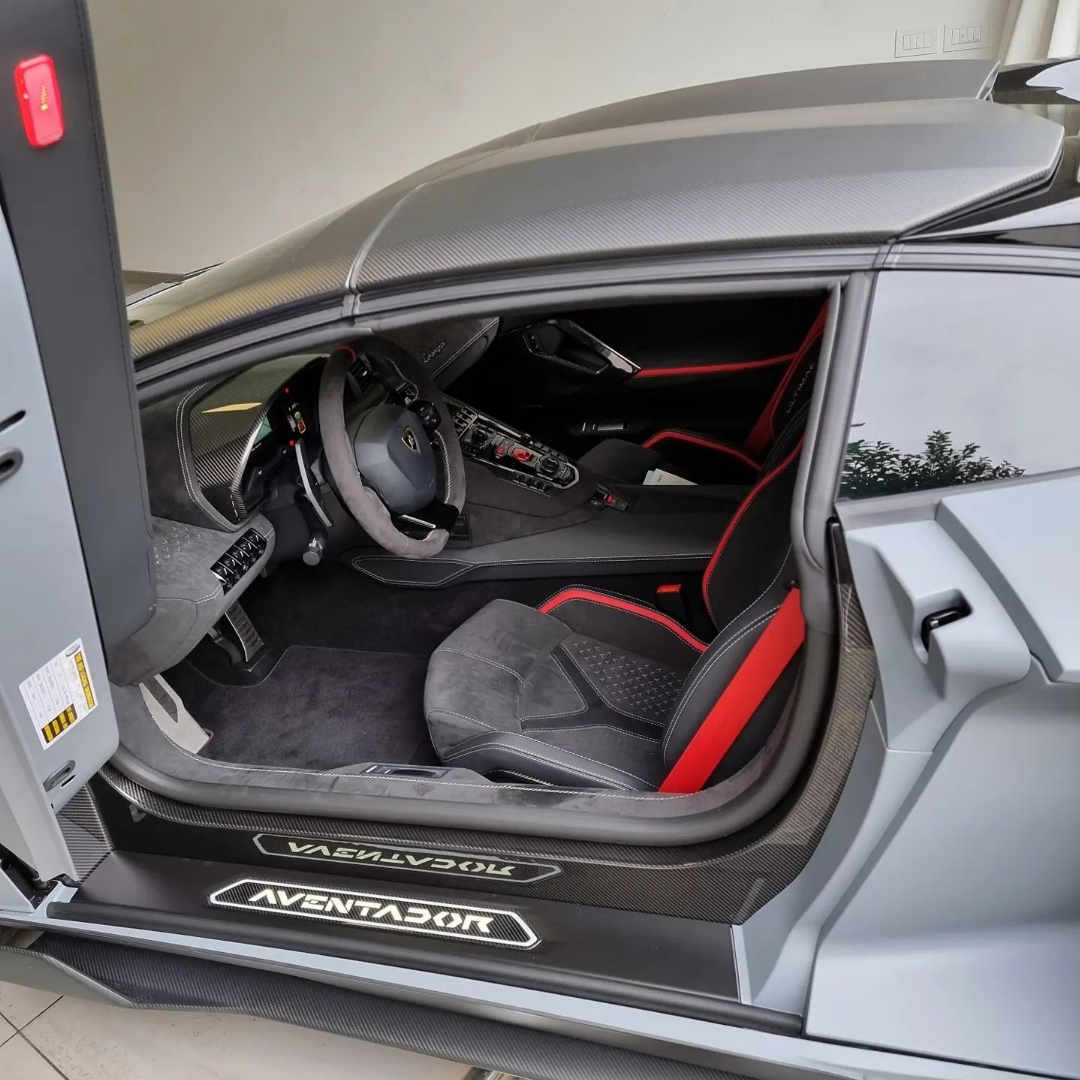 2022AventadorLP780-4 Ultimae Roadster