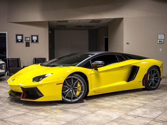 2016AventadorLP700-4 Pirelli Edition