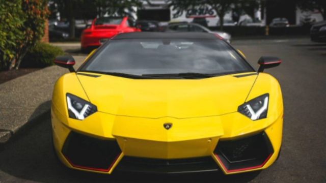 2016AventadorLP700-4 Pirelli Edition