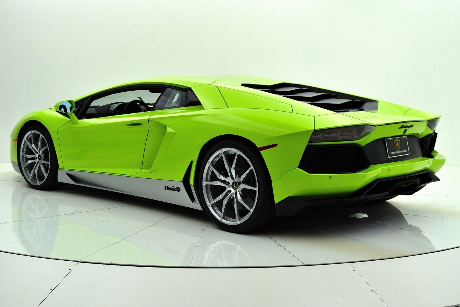 2017AventadorMiura Homage