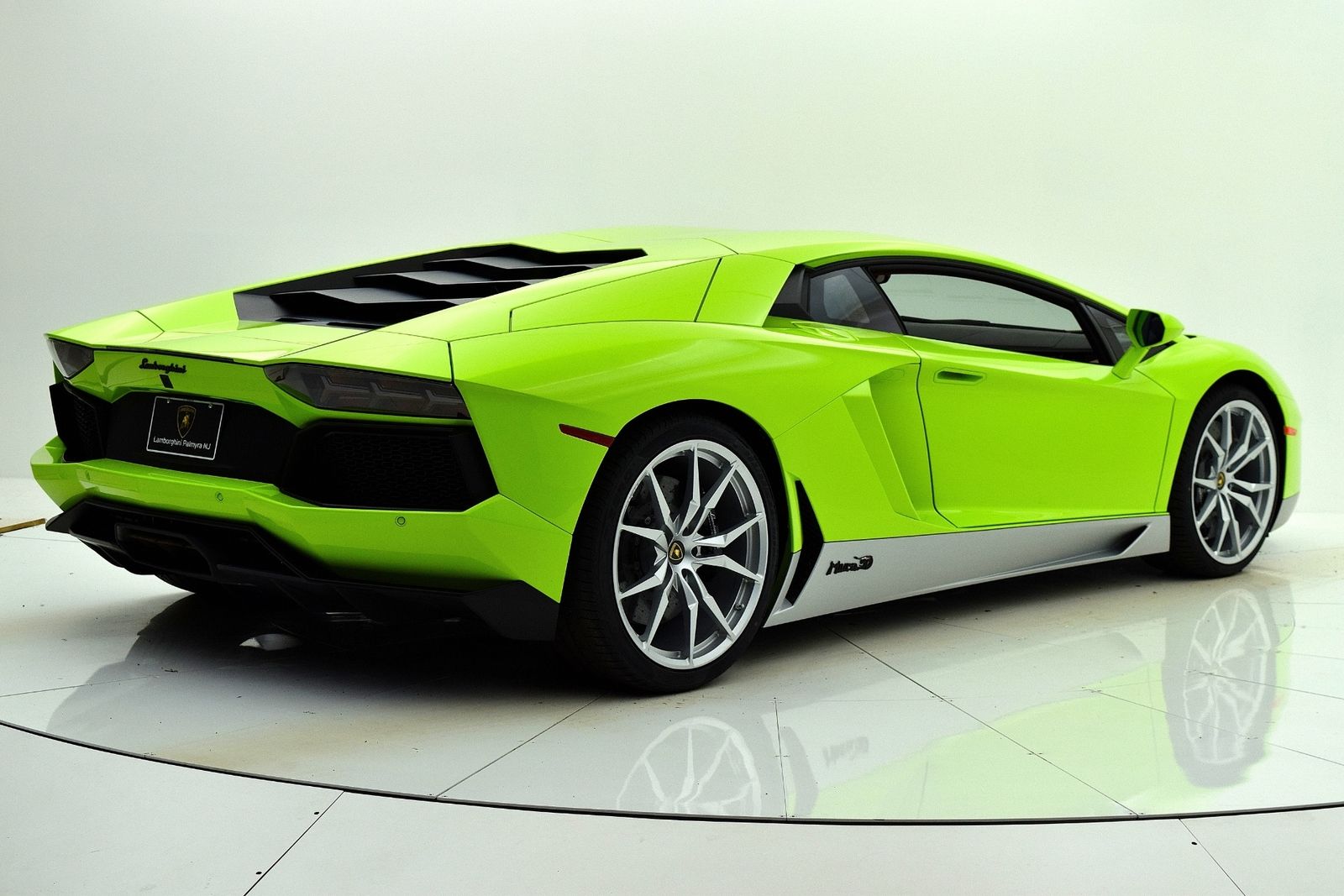 2017AventadorMiura Homage