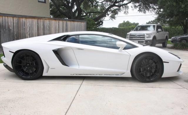 2012AventadorLP700-4