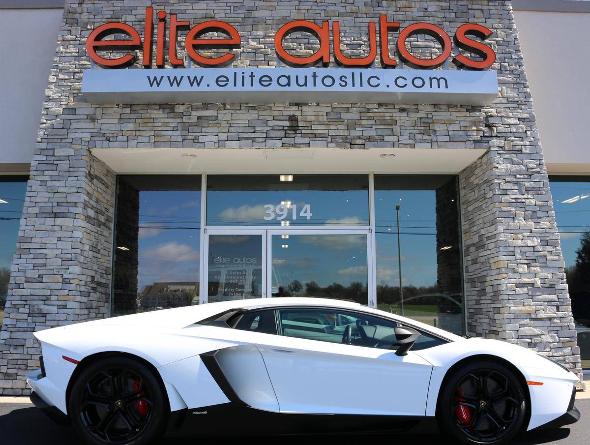 2012AventadorLP700-4