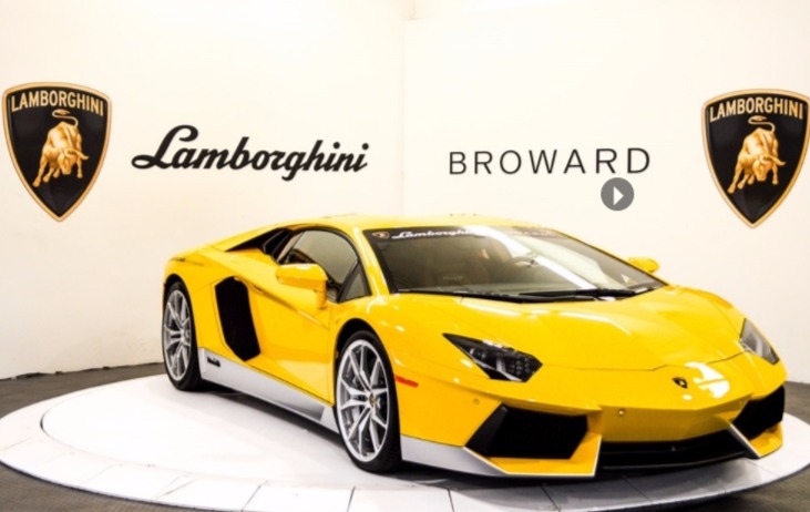 2017AventadorMiura Homage