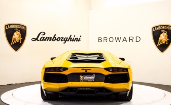 2017AventadorMiura Homage