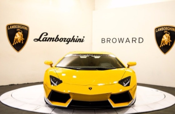 2017AventadorMiura Homage