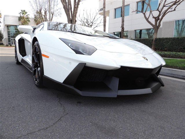 2012AventadorLP700-4