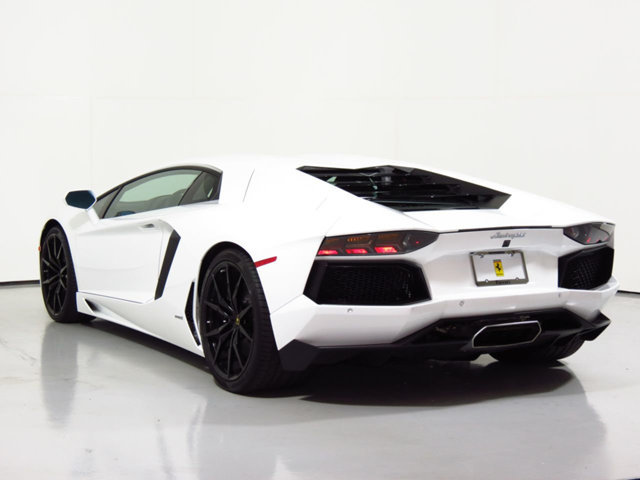 2014AventadorLP700-4
