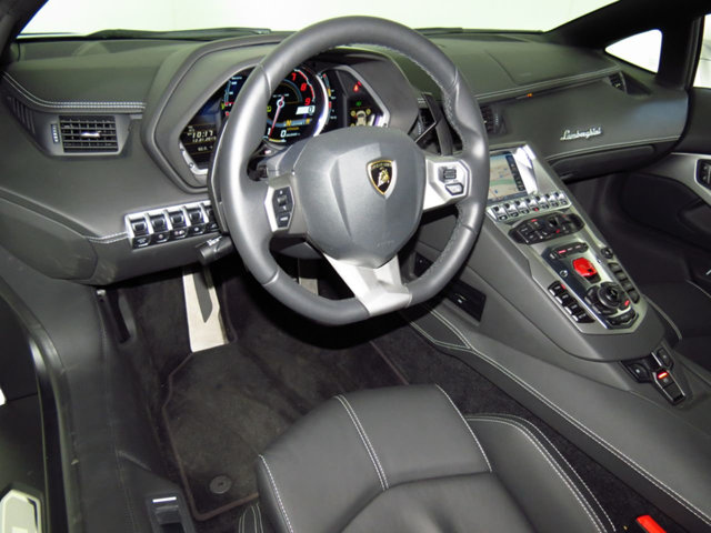 2014AventadorLP700-4
