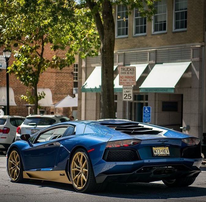 2018AventadorMiura Homage
