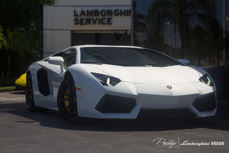 2012AventadorLP700-4