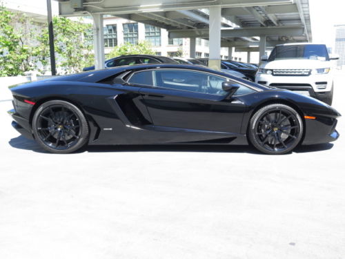 2015AventadorLP700-4