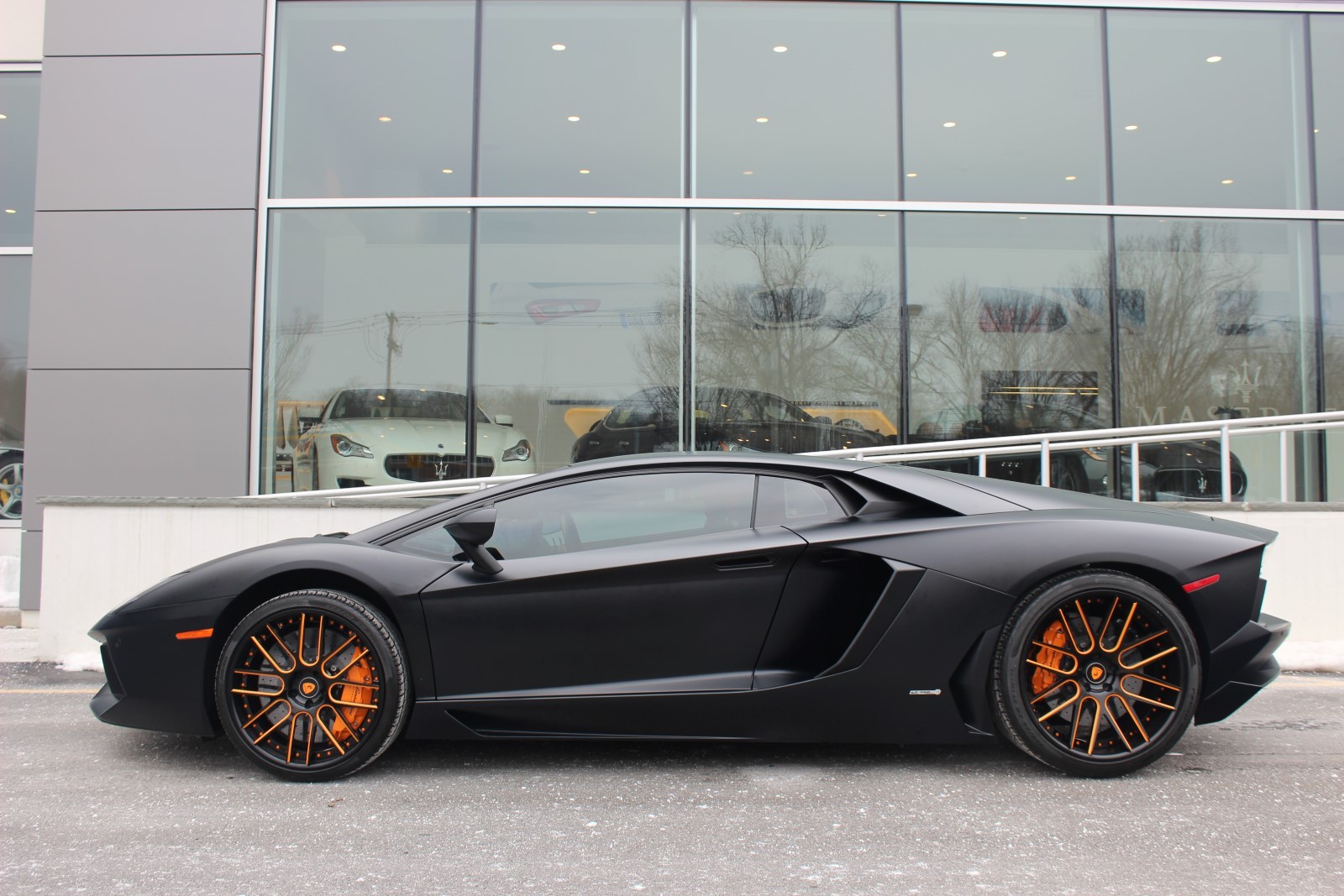 2012AventadorLP700-4