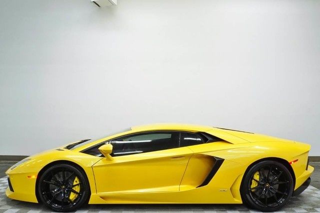 2013AventadorLP700-4