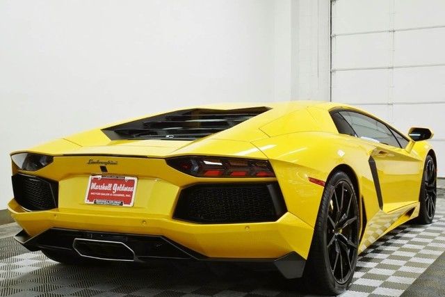 2013AventadorLP700-4