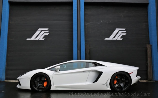 2012AventadorLP700-4