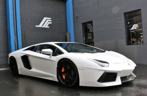 2012AventadorLP700-4
